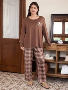 Doze Lane Minimalist Casual Plus Size Loungewear Set, Round Neck Long Sleeve Top With Classic Plaid Pants - Brown - View 5