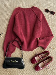 Grovea Burgundy V-Neck Raglan Sleeve Ribbed Knit Plus Size Cardigan, Gold Button Hem Slit Short Fitted Sweater Jacket - Burgundy - View 2