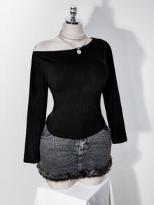 SHEIN ICON Kaos Hitam Ukuran Plus Wanita Gaya Y2K dengan Desain Sobek dan Usang di Bagian Belakang, Model Renda 2 in 1 Lengan Panjang untuk Musim Gugur - Hitam - View 5