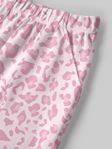 TaskEZ Scrub Uniform Set, Vintage Pink Leopard Print Pattern, Suitable For Pet Hospital, Work Commute - Multicolor - View 7