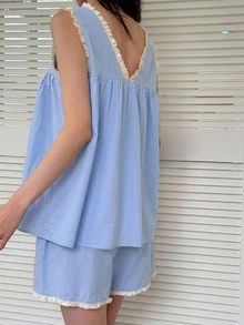 DAZY 女款甜美對比色蕾絲飾邊細肩帶上衣與短褲兩件式睡衣套裝 - 藍色 - 查看 2