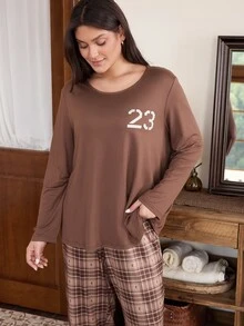 Doze Lane Minimalist Casual Plus Size Loungewear Set, Round Neck Long Sleeve Top With Classic Plaid Pants - Brown - View 2
