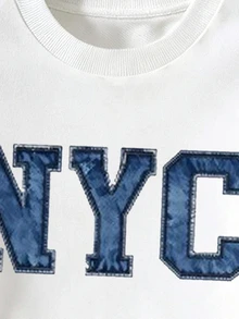 男童白色圓領運動衫，秋冬款，印有 NYC 字母圖案，搭配袖口字母，時尚休閒百搭，街頭風，帥氣吸睛，適合日常出遊、上學、節日禮物、戶外攝影等場合 - 彩色 - 查看 4