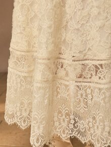MOTF PREMIUM PLUS SIZE WOMEN'S LACE & PEARL CHAIN DECOR DRESS - Beige - View 2