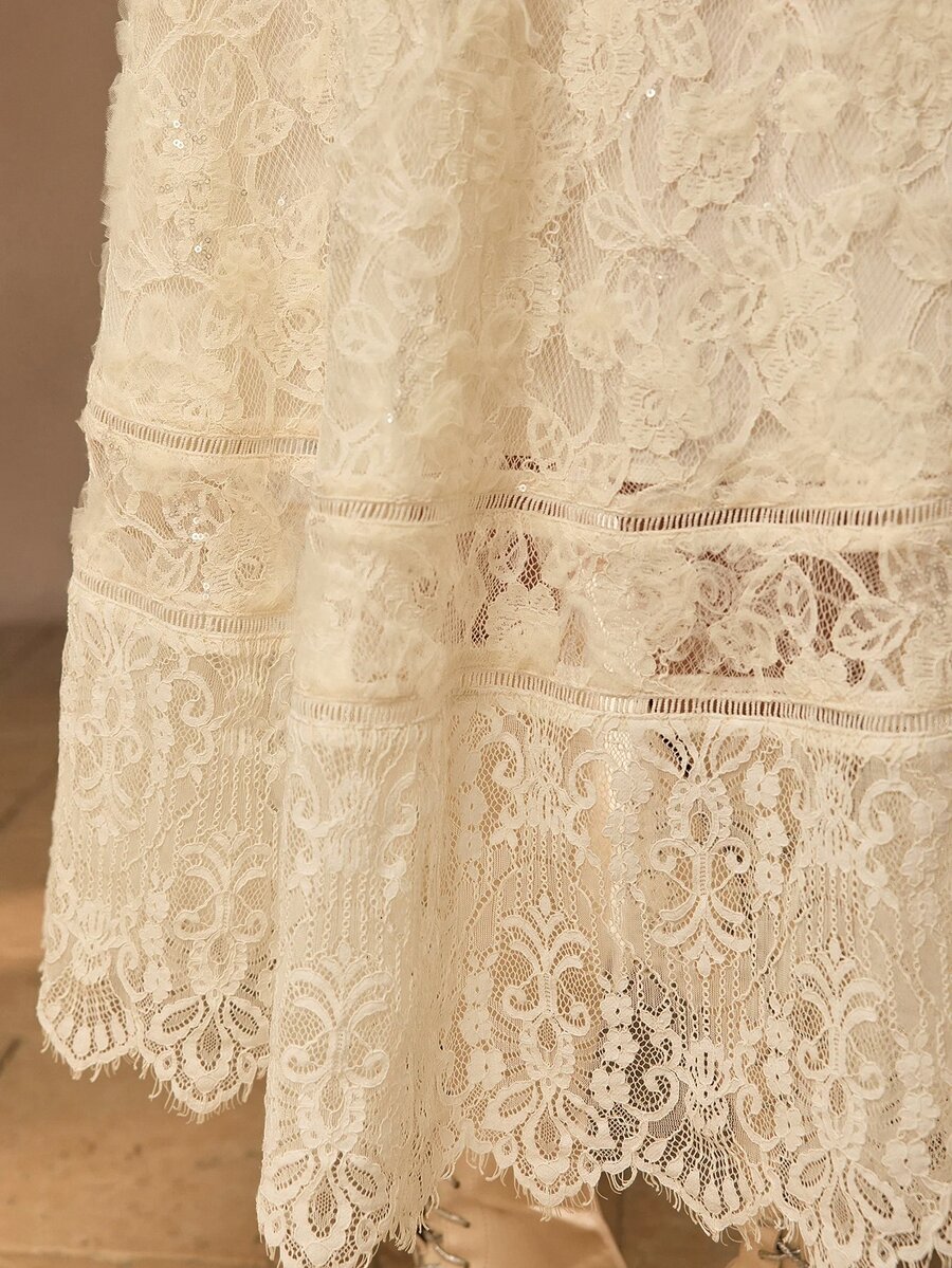 MOTF PREMIUM PLUS SIZE WOMEN'S LACE & PEARL CHAIN DECOR DRESS - Beige - View 2