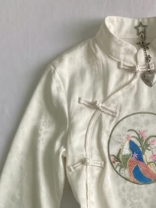 IslaSuriya Summer New Chinese Style Embroidered Top, Modified Cheongsam Stand Collar With Frog Buttons, Flared Long Sleeves, Satin Waist-Cinching Short Blouse - Apricot - View 3