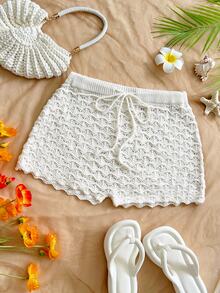 Soleia Women's Plus Size White Textured Knit Shorts For Vacation - White - View 4
