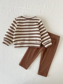 SHEIN Playful Pals 女童秋冬休閒羅紋針織前開扣花卉長袖彈性腰羅紋內搭褲套裝 - 棕色 - 查看 2