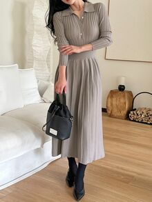 DAZY Women's Elegant Button Half-Placket Waist-Cinching Sweater Dress - Khaki - View 2