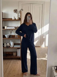 DAZY Women's Solid Color V-Neck Long Sleeve Top And Pants Casual Loungewear Set Fall - Blue - View 4