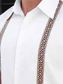 Manfinity CasualCool 男士大尺碼幾何印花襯衫與長褲休閒套裝 - 白色 - 查看 2