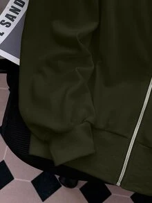 GlowEve 時尚新款休閒女款長袖格紋撞色拉鍊字母印花運動衫 - 軍綠色 - 查看 3