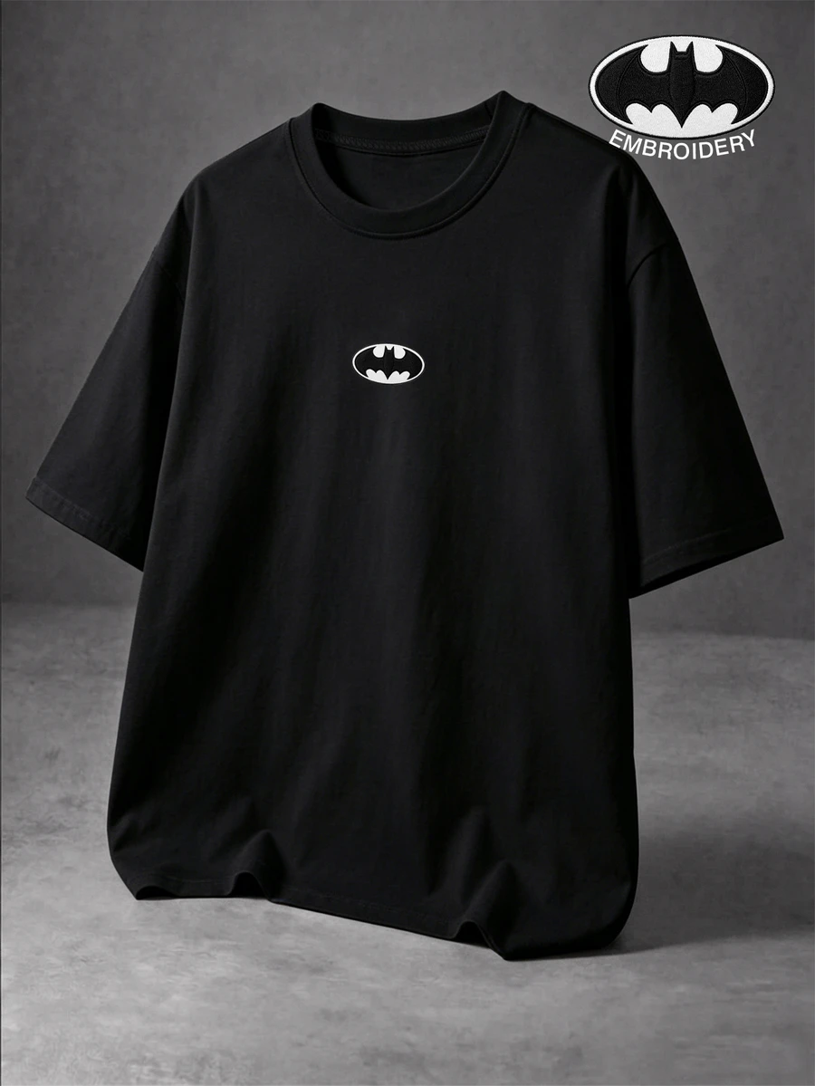 BATMAN X SHEIN Manfinity EMRG 男士圓領休閒百搭日常穿著短袖T恤 - 黑色 - 查看 1