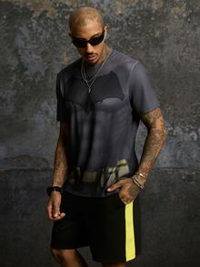 BATMAN X SHEIN Men's Print Short Sleeve T-Shirt And Shorts Set - Black - View 6