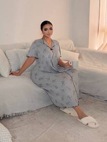 Napfluff CURVE Napfluff CURVE Plus Size Women's Short Sleeve Nightgown With Heart Print And Bow Decor Collar - Grey - View 5
