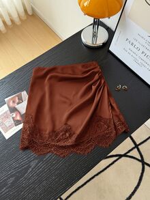 Muvela Women's Lace Patchwork Pleated Satin Mini Skirt - Red - View 3
