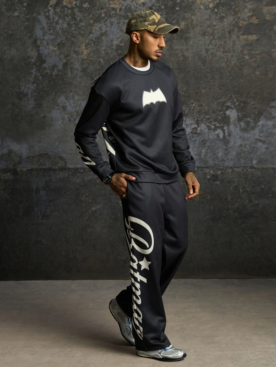BATMAN X SHEIN Men's Crew Neck Long Sleeve Pullover Sweatshirt And Letter Print Contrast Color Long Pants Set - Black - View 1