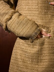 MOTF RAW TRIM SINGLE-BREASTED WIDE WAIST BELT BLAZER - Khaki - View 8