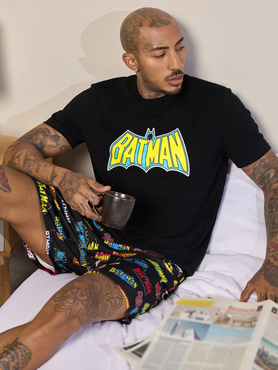 BATMAN X SHEIN Men's Short Sleeve T-Shirt And Shorts Loungewear Set - Black - View 1