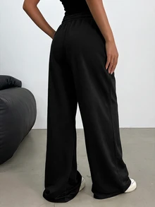 SHEIN Tween Girl Tween Girl Knight Embroidery Drawstring Waist Loose Casual Sweatpants - Black - View 2