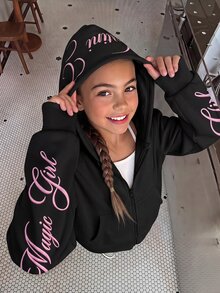 SHEIN 青少年女孩寬鬆休閒極簡舒適日常街頭風粉色字母刺繡連帽寬鬆版型貼袋前開襟拉鍊短版長袖運動衫外套灰色返校穿搭 - 黑色 - 查看 1