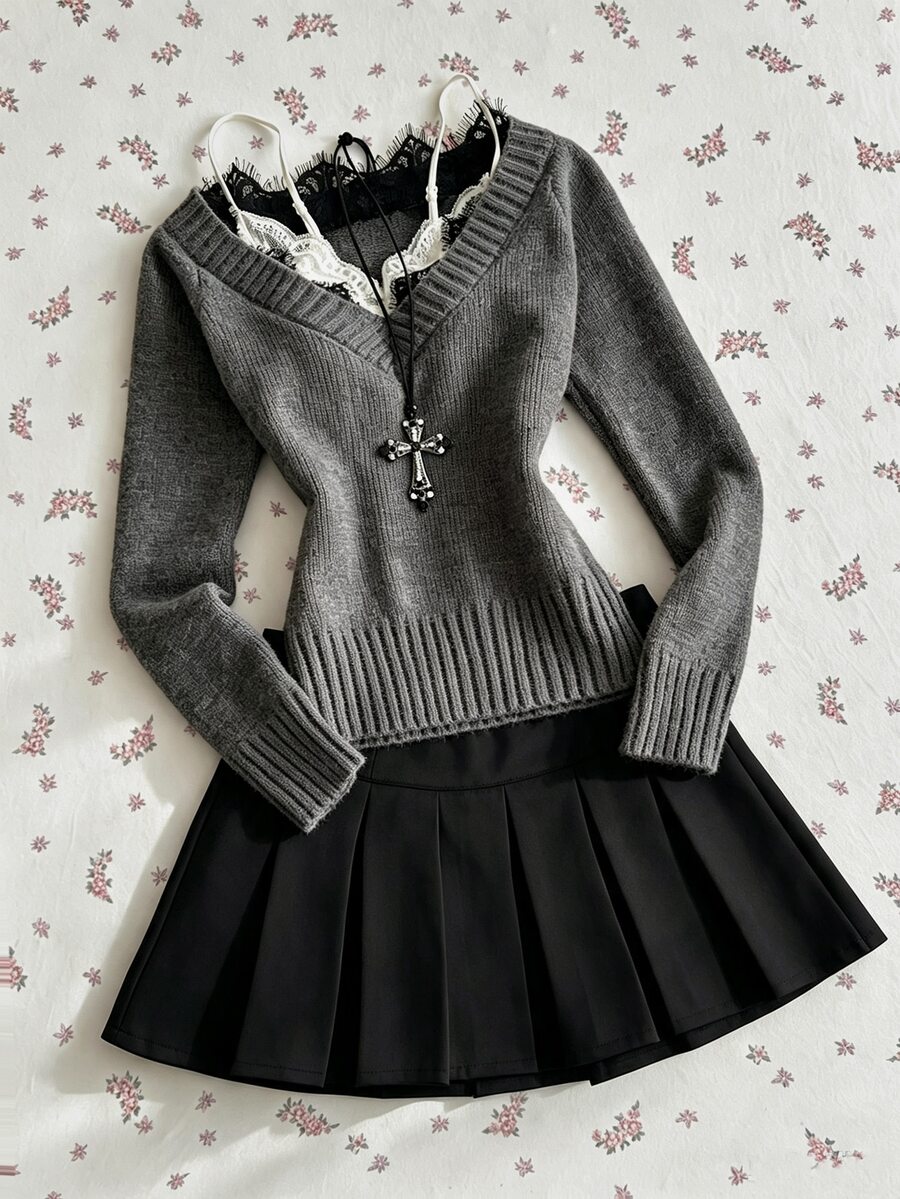 Elamini Sweater Wanita Berenda Leher V dengan Pinggang Berkerut - Grey - View 1