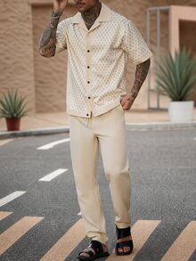 Manfinity Homme 男士全印花短袖單排扣襯衫與長褲休閒套裝 - 杏色 - 查看 5