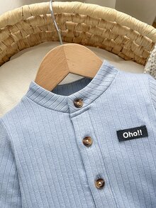 SHEIN Baby Boy Blue Soft Comfortable Cotton Ribbed Fabric Long Sleeve Front Opening Romper + Hat Set, Suitable For Daily Wear And Outings - Blue - View 3