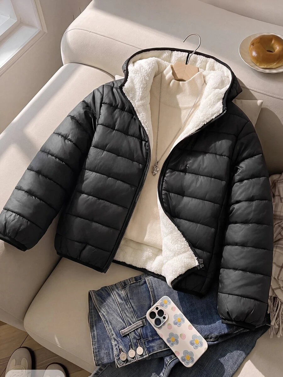 SHEIN Jaket Musim Dingin Anak Perempuan Remaja Warna Hitam dengan Lapisan Bulu Domba, Berkerudung, Resleting Depan, dan Bantalan - Hitam - View 1