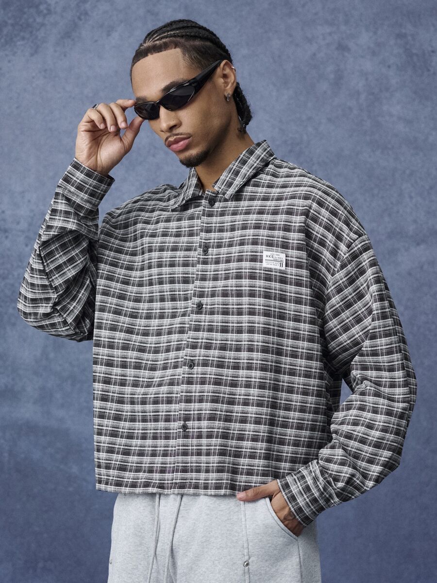 PAVTROS Men's Black White Plaid Cropped Shirt, Small Label Patch Loose Oversized Long Sleeve Top - Black and White - View 1