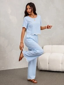 SHEIN PETITE 2件組女款夏季休閒黑白格紋對比色圓領短袖上衣與長褲套裝 - 淺藍色 - 查看 8