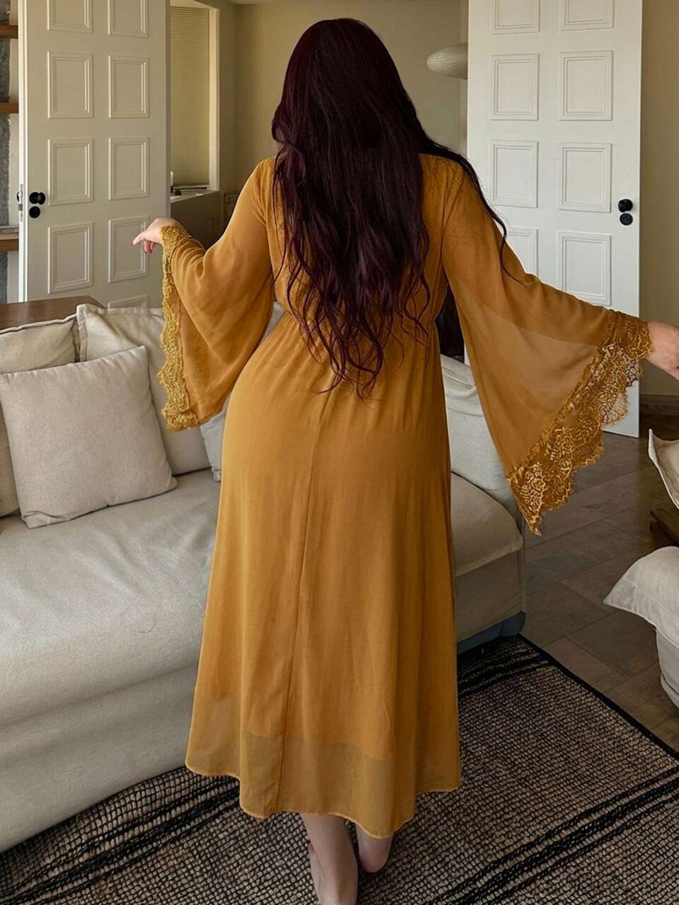 Dazy Plus Contrast Lace Minimalist Sexy Home Wear Cinched Waist Sexy Long Sleeve Chiffon Maxi Nightgown Plus Size Women Spring Summer