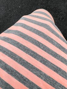Aloruh 女款春夏新款V領寬鬆條紋短袖T恤，適合街頭穿搭與日常穿著 - 藕粉色 - 查看 7