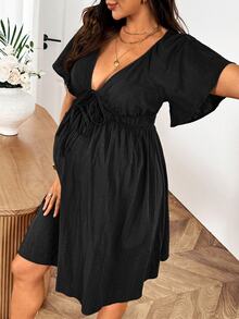 SHEIN Maternity Solid Color Deep V-Neck Pleated Casual Daily Summer Dress - Black - View 5