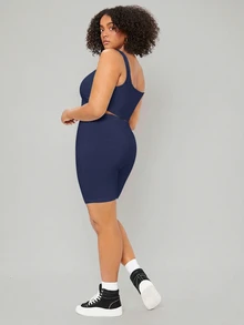 SHEIN BASICS 大尺碼女款夏季通勤極簡純色高腰單車褲 夏季服飾 - 藏蓝色 - 查看 2
