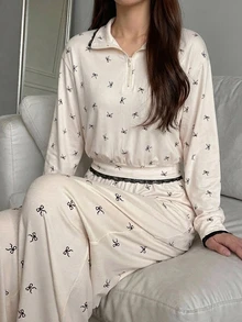 DAZY 2pcs/Set Women's Pajama Set, Lace Patchwork Bow Full Print Pattern Half-Open Neckline Pullover Long Sleeve Top And Straight Leg Long Pants Fall - Beige - View 1