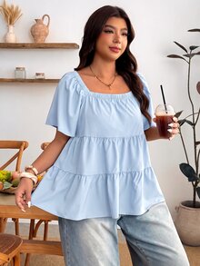 Enliva Blusa de talla grande con cuello cuadrado, ajuste holgado, volantes escalonados y manga corta - Azul - Ver 5