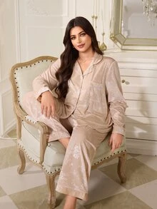 MuseNap CURVE Autumn/Winter Floral Jacquard Velvet Patch Pocket Front Button Long Sleeve Pants Pajama Set For Women Plus Size - Champagne - View 7