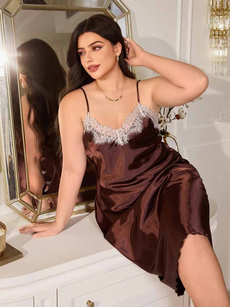 MuseNap CURVE Contrast Color Lace Patchwork Elegant Plus Size Women's Nightgown - Brown - View 1