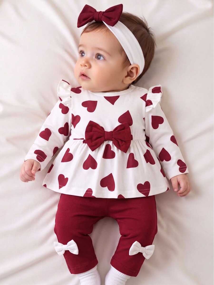 SHEIN طقم من قطعتين للمواليد الجدد، الربيع/الخريف، أسلوب وردي ناعم، طباعة قلب، ملابس علوية بأكمام رفرفة مع فيونكة وبنطلون طويل مع فيونكة، قصة ضيقة، مناسب للخروجات والكاجوال والرياضة والتجمعات والحفلات - عنابي اللون - مشاهدة 1