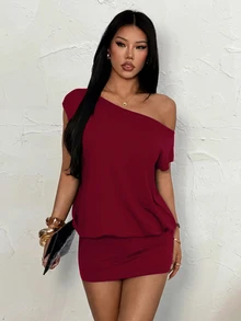 SHEIN PETITE 鏤空單肩短袖迷你洋裝，上鬆下緊，適合年輕女士 - 酒紅色 - 查看 3