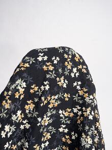 SHEIN LUNE 大尺碼復古節日花卉印花鈕扣襯衫 - 彩色 - 查看 6