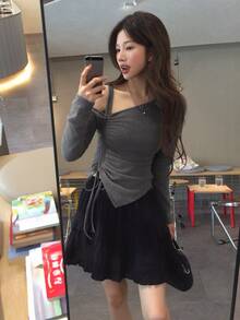DAZY Women's Asymmetric Shoulder Drawstring Long Sleeve T-Shirt - Grey - View 6
