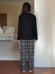 DAZY 春季寬鬆休閒舒適女款居家服套裝 2 件組 - 黑色 - 查看 2