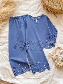 Vintaside Kids Tween Girls' New Fashion Pastoral Embroidered Hollow Long Sleeve Top And Pants Set, Suitable For Autumn/Winter - Blue - View 1