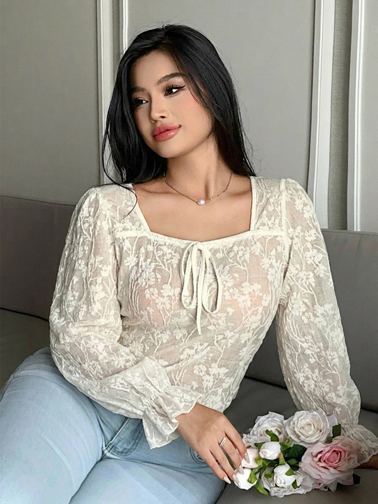 Dazy Plus 蝴蝶結裝飾蕾絲泡泡短袖優雅百搭杏色T恤 春夏秋季 - 杏色 - 查看 4