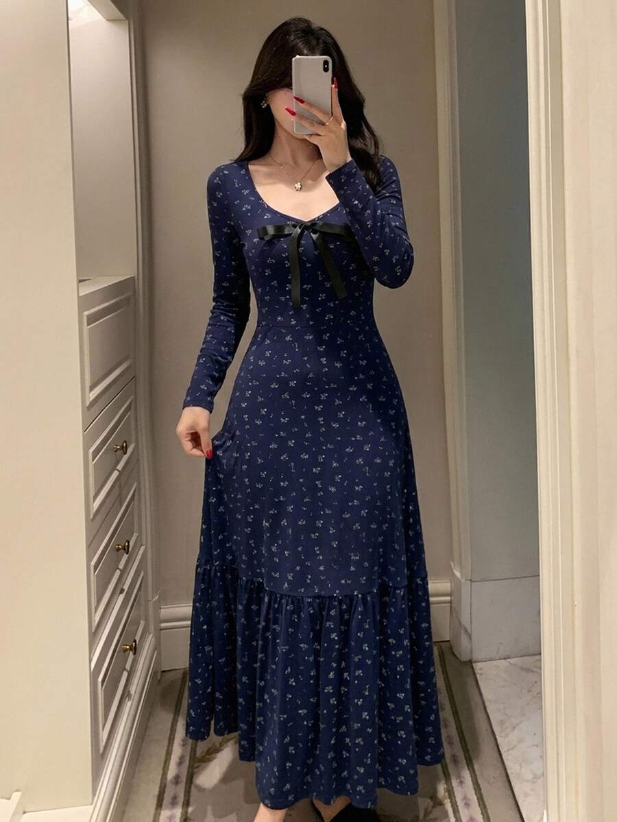 DAZY Vacation Style Ditsy Floral Spaghetti Strap Long Nightgown For Women - Blue - View 1