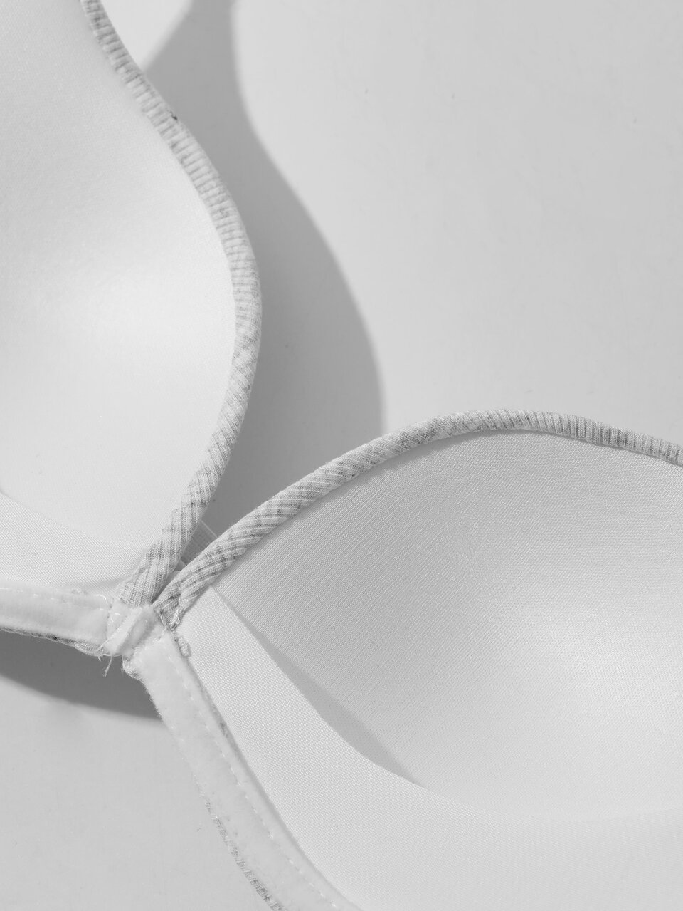 Front Closure Spaghetti Strap Adjustable Slight Push-Up Bra For Women Fall