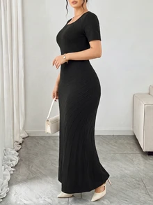Modelyn Gaun Rajut Model Duyung Warna Polos Elegan Ukuran Plus - Hitam - View 5