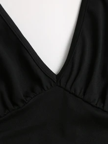 SHEIN Unity Casual Versatile Deep V-Neck Bell Sleeve Black Long Sleeve Women's T-Shirt - Black - View 5